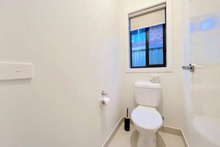 Modern House Smart Tv*dryer *